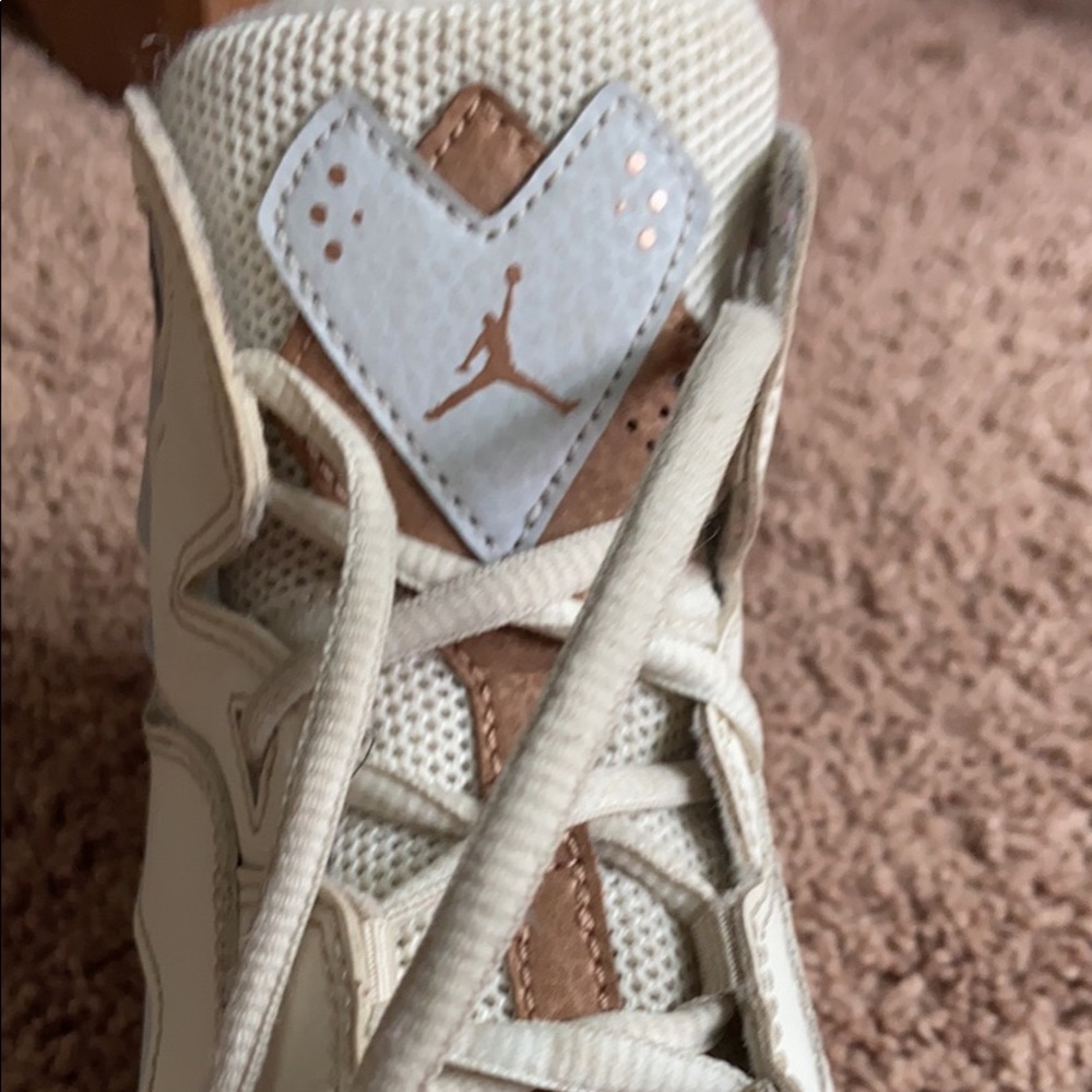 Jordan true flight high top kids sneakers - Picture 2 of 6